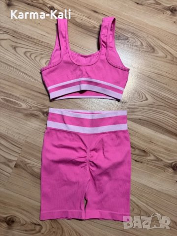 Нов безшевен комплект размер S , снимка 3 - Спортни екипи - 50741412