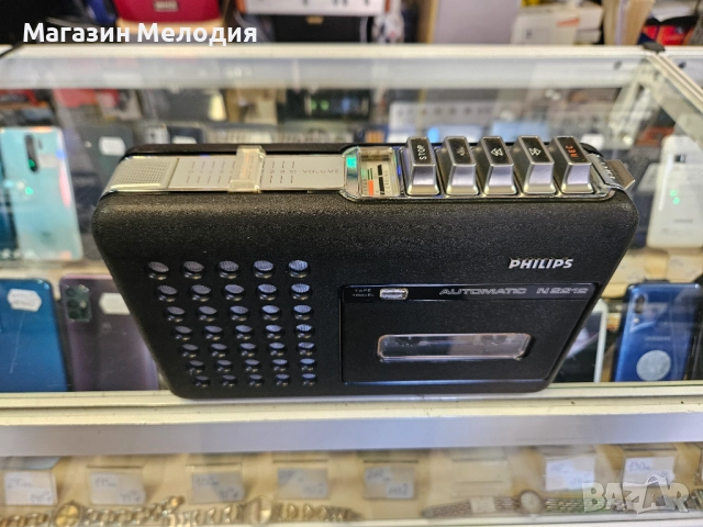 Касетофон Philips N2212 В отлично техническо и визуално състояние., снимка 2 - Радиокасетофони, транзистори - 52638607