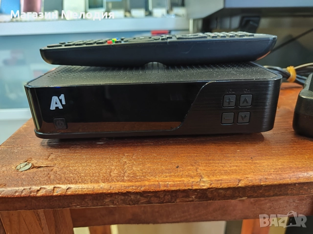 Плеър с дистанционно. Възпроизвежда песни mp3 формат от флашка (usb). Може да се върже към усилвател, снимка 4 - Ресийвъри, усилватели, смесителни пултове - 51793094