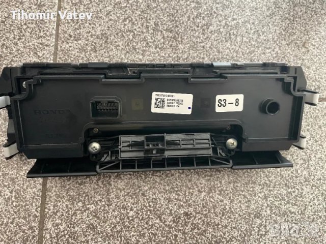 Управление за климатроник на Хонда Сивик след 2018 г., снимка 2 - Части - 49098222