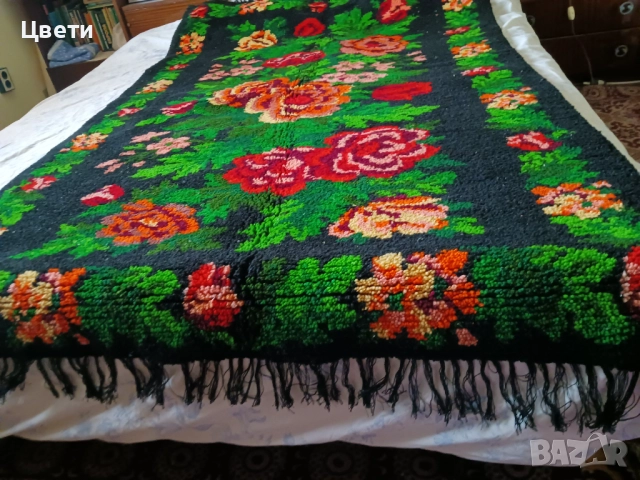 Губери и китеници от раклата на баба