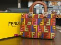 Дамска чанта Fendi