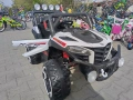 SAFARI двуместен акумулаторен джип JAKARTA 4x4 бял, снимка 1