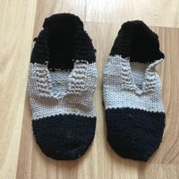 Вълнени Терлици  Ръчно Плетени Бебешки терлици, качествена прежда , снимка 2 - Дамски чорапи - 27312188