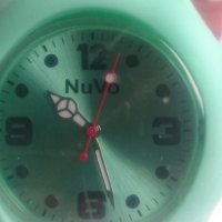 Часовник NuVo Unisex , снимка 2 - Други - 26830638