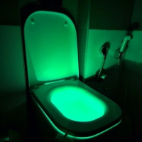 Многоцветно осветление за тоалетна чиния ToiLight TV200, снимка 3 - Декорация за дома - 44895052