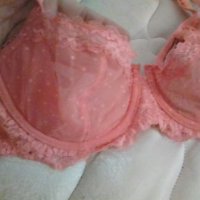 Victoria's Secret  Original. Size 32D, снимка 2 - Бельо - 27807345