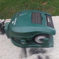 Продавам напълно автоматичен тревен робот , снимка 2 - Градинска техника - 26709037