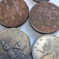 Монети Елизабет , снимка 3 - Нумизматика и бонистика - 44909982