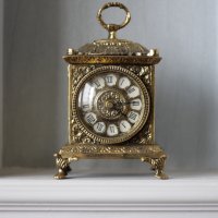 Антикварен каретен часовник от позлатен бронз, снимка 2 - Колекции - 39122460