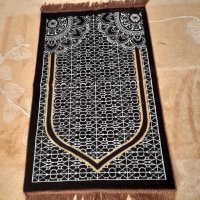 Молитвено килимче, снимка 2 - Антикварни и старинни предмети - 42947222