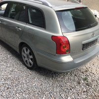 Toyota Avensis 1.8 Vvti. 129kc. На части, снимка 4 - Автомобили и джипове - 34782538