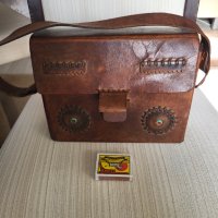 Винтидж дамска чанта Genuine Leather от 60те години , снимка 2 - Чанти - 42970247