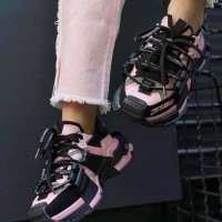 Дамски обувки Dolce & Gabbana , снимка 1 - Дамски ежедневни обувки - 39509126