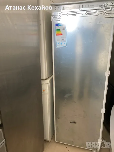 Хладилник за вграждане Bosch, снимка 1