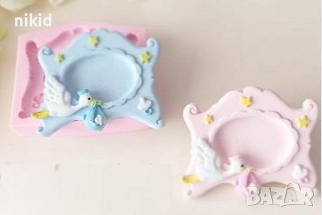 Бебешка рамка със щъркел пано силиконов молд форма фондан гипс шоколад декор, снимка 1