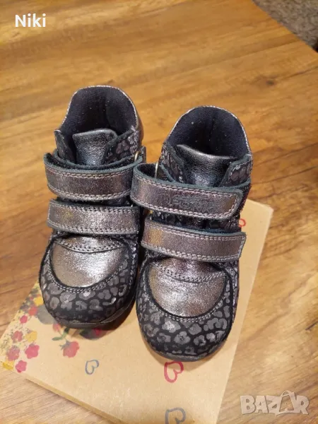 Различни детски обувки с топла подплата., снимка 1