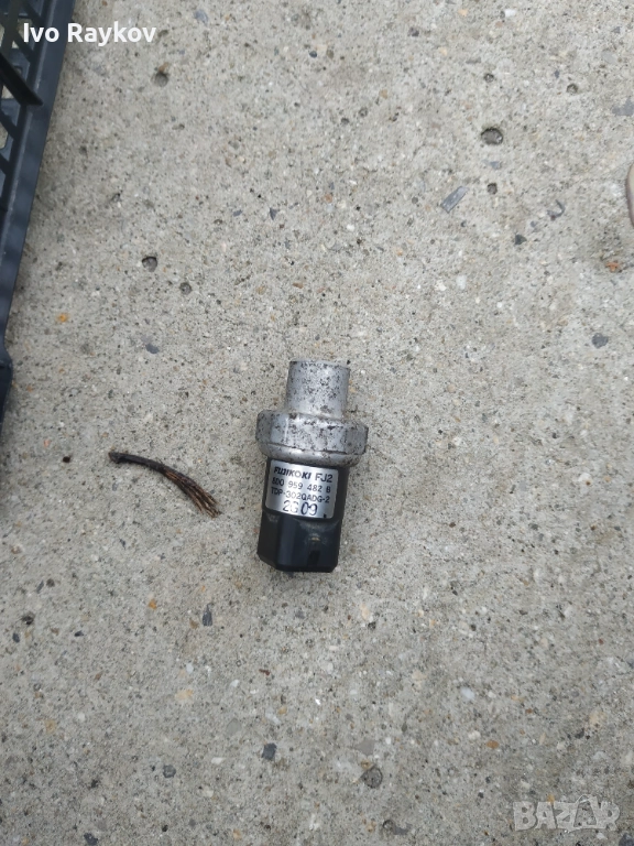Датчик  налягането на климатика за VW PASSAT B5 , 8D0959482B, снимка 1