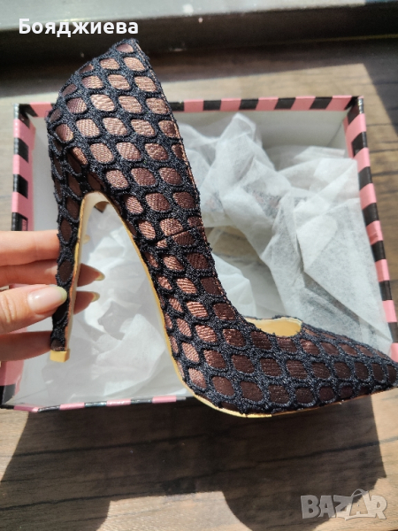 Нови елегантни обувки Shoe Aquarium, снимка 1