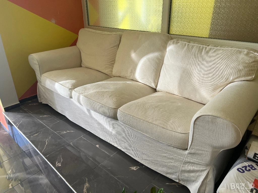 Продава диван, снимка 1