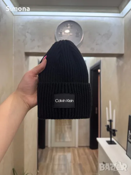 Шапка на Calvin Klein, снимка 1