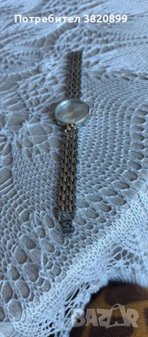 Дамски часовници , снимка 2 - Дамски - 50306055