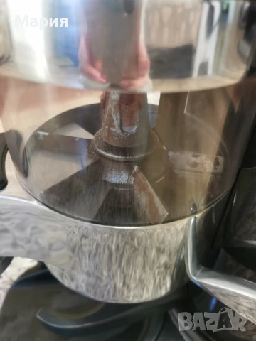 Продавам професионална кафемелачка , снимка 5 - Кафе машини - 50616817