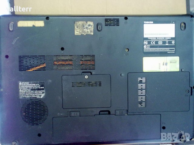 латтоп тошиба satellite L500-1EF, снимка 4 - Лаптопи за дома - 39852766