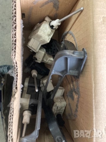 Механизъм за заключване на резервоар ц класа цлк е класа , снимка 2 - Части - 44028445