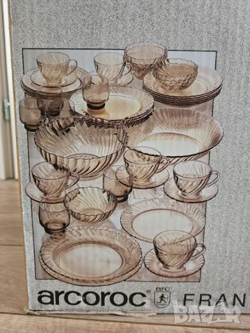 Сервиз за хранене, снимка 2 - Прибори за хранене, готвене и сервиране - 49958462