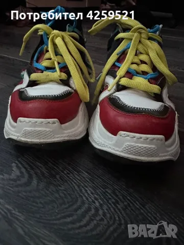 Дамски маратонки на Дарис, снимка 3 - Маратонки - 48014997