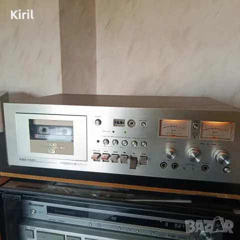 Продавам касетен дек Akai GXC-740D- 3 Head  			