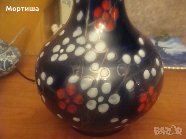 Японска ръчно изработена порцеланова ваза ,кобалт позлата седеф , снимка 3 - Вази - 27647577