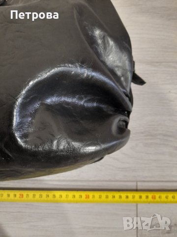 Черна чанта от естествена кожа, снимка 9 - Чанти - 43060155