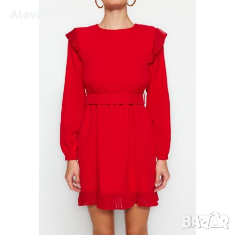 Дамска рокля Trendyol червена, снимка 3 - Рокли - 43818096