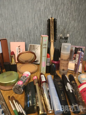 Огромен лот маркова козметика, снимка 5 - Комплекти и лотове - 47566738
