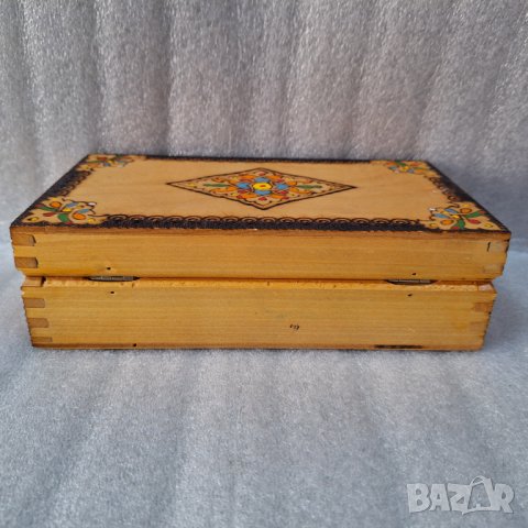 НОВА! Пирографирана Дървена Кутия за бижута от 70-те год. НРБ, снимка 6 - Колекции - 43834386