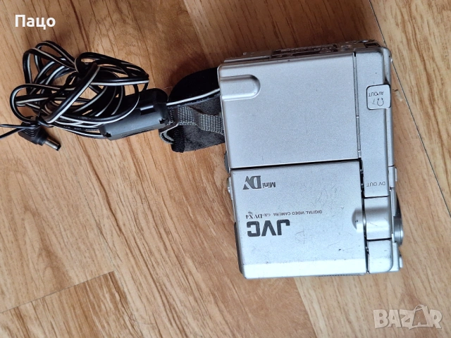 JVC GR-DVX 4 MiniDV, снимка 7 - Камери - 53223242