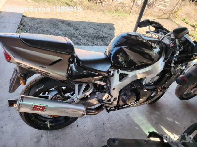 Honda cbr 919 на части , снимка 4 - Мотоциклети и мототехника - 52109597