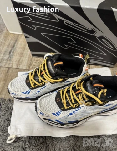 Дамски маратонки Off - white, снимка 1