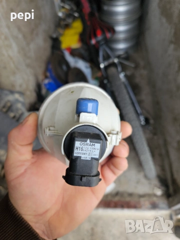 Халоген за TOYOTA AURIS със крушката, снимка 3 - Части - 53582426