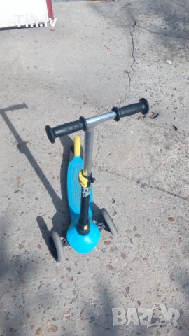 Тротинетка, снимка 2 - Детски велосипеди, триколки и коли - 26209698