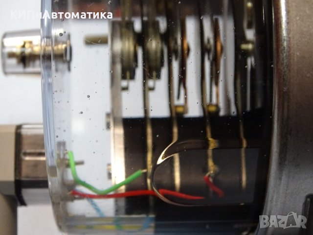 ел. контактен манометър WIKA cont 821.21 0-25Bar Ø85mm G1/2”, снимка 12 - Резервни части за машини - 37246546