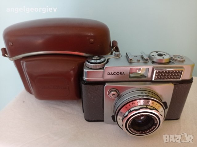 Фотоапарат Dacora Super Dignette. 1958г., снимка 3 - Антикварни и старинни предмети - 43352592