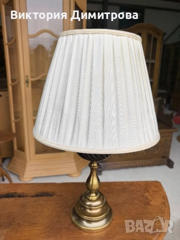 Настолна лампа Амбър, снимка 3 - Настолни лампи - 53586904