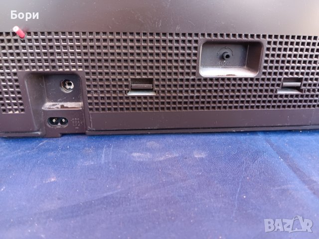 GRUNDIG RR 220 Радиокасетофон, снимка 11 - Радиокасетофони, транзистори - 44132353