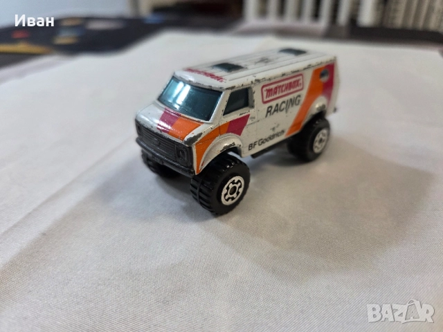 Модел Matchbox 1982 Datsun , снимка 5 - Колекции - 52354945