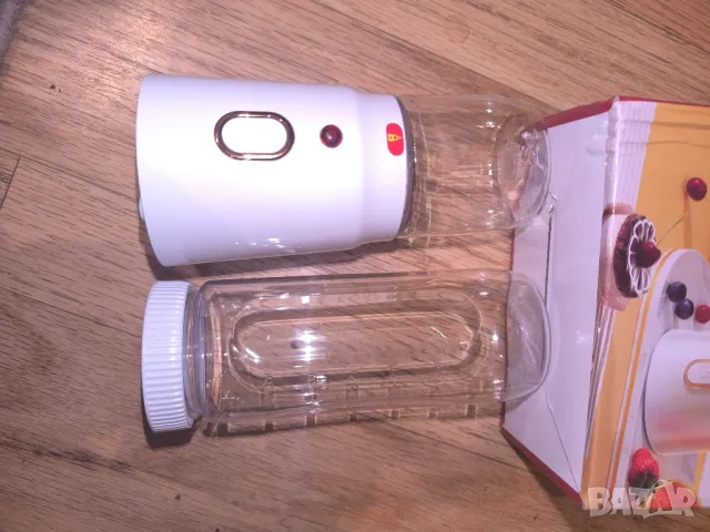 блендер на батерии комплект с шише за пиене , снимка 3 - Части - 48928778