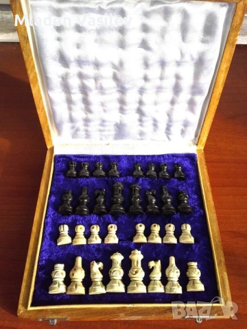 Тайландски шахматен комплект , снимка 2 - Шах и табла - 53472639