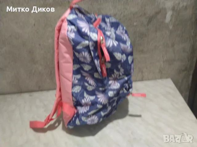 Женска раница 43х26х13см нова